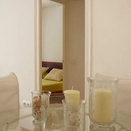 Apartment In A House - Sh00