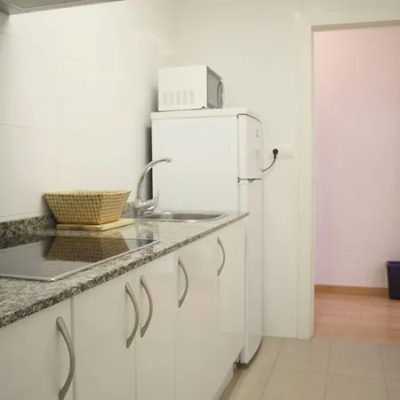 In A House - Sh00 Salou